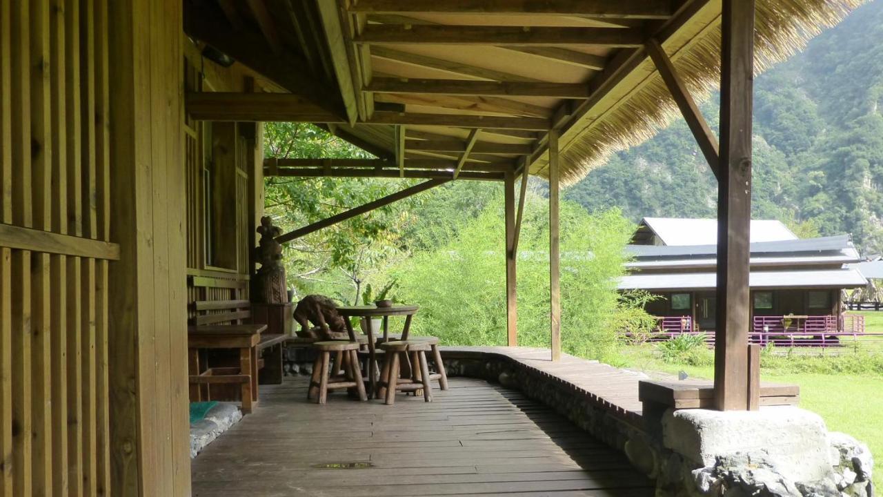 Taroko Village Hotel Fushi Esterno foto