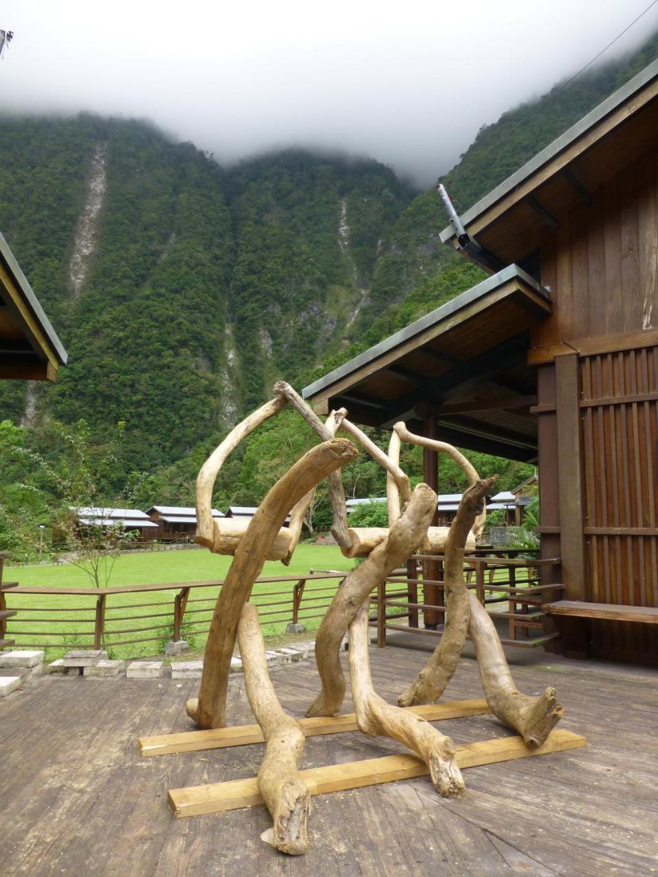 Taroko Village Hotel Fushi Esterno foto